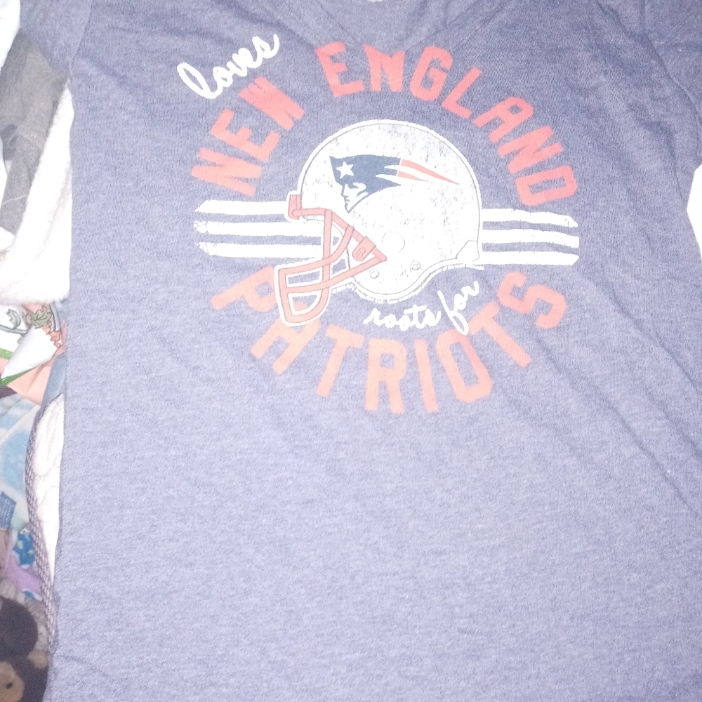 New England Patriots fan t shirt - Picture 2 of 4
